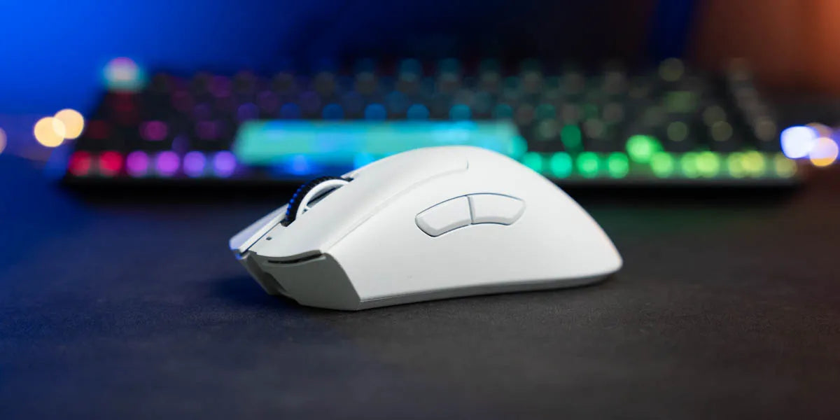 Razer DeathAdder V3 Pro White - SevenTwentyOne