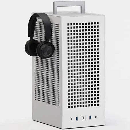 HYTE REVOLT 3 - SevenTwentyOne